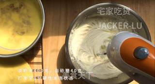 家常千层蛋糕，一口下去，浓浓奶香味、软糯丝滑。步骤9