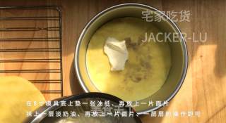 家常千层蛋糕，一口下去，浓浓奶香味、软糯丝滑。步骤10