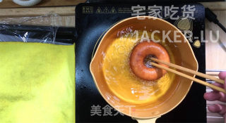 家常甜甜圈，在家轻松搞定，外层酥脆甜蜜，内里松软，小朋友超爱吃。步骤10