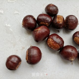 栗子草莓冰皮月饼步骤1