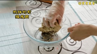 健康又好吃的燕麦棒呀，越嚼越香哦步骤4