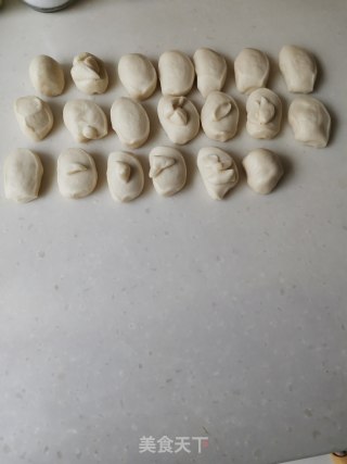 咸蛋黄芋泥饼步骤5