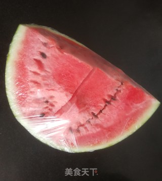 #凉拌菜#糖拌西瓜步骤1