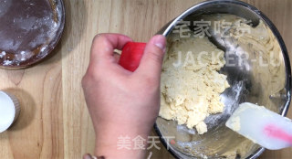 美味果酱奶油挞，入口甜蜜，挞皮非常的酥松香脆，精致又迷你。步骤6