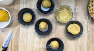 美味果酱奶油挞，入口甜蜜，挞皮非常的酥松香脆，精致又迷你。步骤11