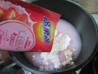 草莓果奶冻步骤3