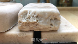 香蕉牛奶雪糕，制作超简单，甜甜蜜蜜，香蕉味十足，健康美味。步骤10