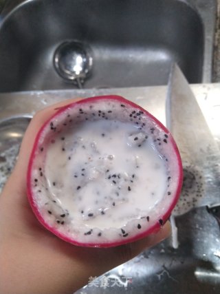 牛奶火龙果步骤5