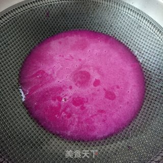 椰汁三色果冻步骤1