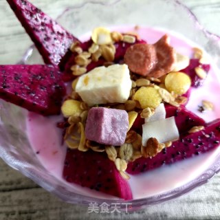 牛奶麦片龙果碗步骤7