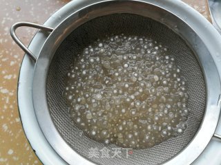 牛奶蜜豆西米露步骤5