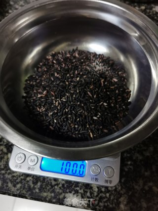 酸奶紫米露步骤1