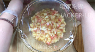 家常蜜桃酱，甜甜蜜蜜，清清爽爽，可以搭配喜欢的东西来吃哦。步骤4