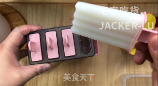 盐水老冰棍，童年的味道，卖冰棍啦，不好吃不要钱！步骤10
