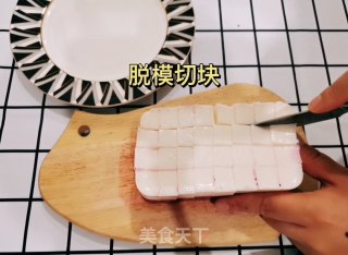 火龙果牛奶布丁步骤7