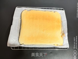 芒果椰丝蛋糕卷步骤11