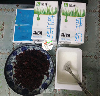 自制蔓越莓酸奶步骤1