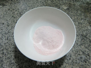 草莓果奶凉粉步骤2