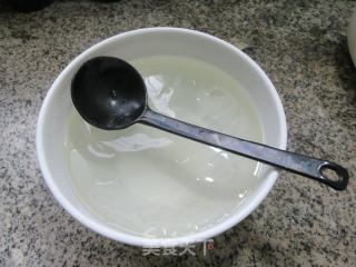 草莓果奶凉粉步骤9