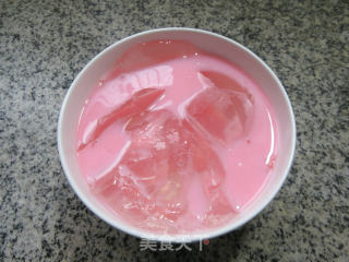 草莓果奶凉粉步骤11