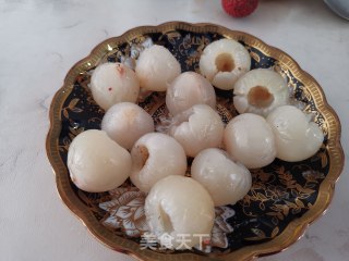 爆浆荔枝奶冻步骤4