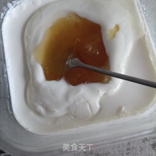 麦片火龙果拌酸奶步骤8