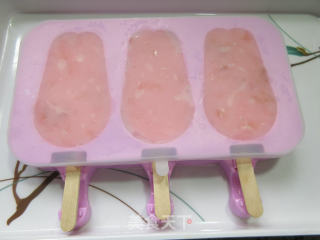 草莓果奶棒冰步骤7