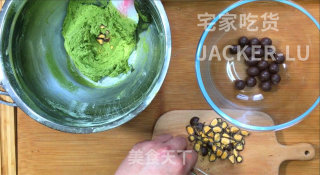 麦丽素抹茶软曲奇，奇妙的口感，好像变得加倍好吃了起来。步骤14