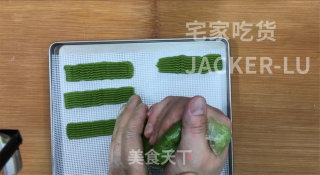 巧克力夹心抹茶曲奇，奶香味十足，醇厚巧克力，酥到掉渣的美食。步骤10