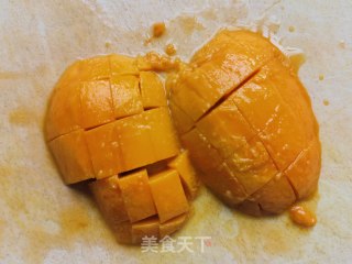 芒果荔枝麦片酸奶碗步骤3