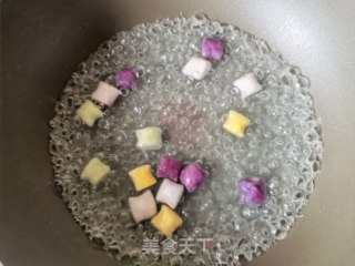 芒果芋圆西米露步骤5