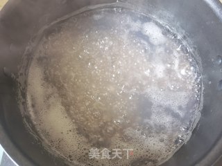 芒果芋圆西米露步骤3