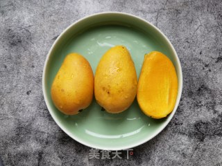 芒果芋圆西米露步骤8