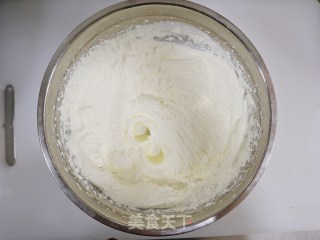 自制蔓越莓奶油冰激凌❗️（消耗淡奶油）口感顺滑，制作简单❗️步骤4