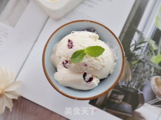 自制蔓越莓奶油冰激凌❗️（消耗淡奶油）口感顺滑，制作简单❗️步骤8
