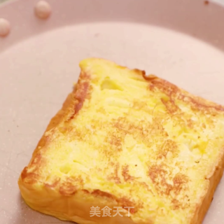公主的下午茶粉色樱花漏奶华步骤3