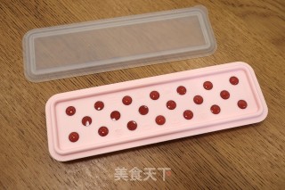 草莓芒果花茶奶冻杯步骤7