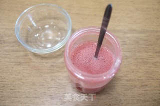 草莓芒果花茶奶冻杯步骤8