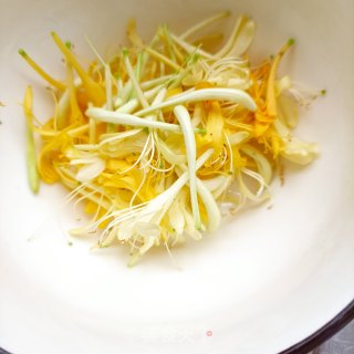 金银花蜜枣步骤2
