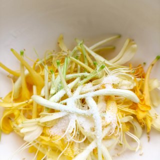 金银花蜜枣步骤3