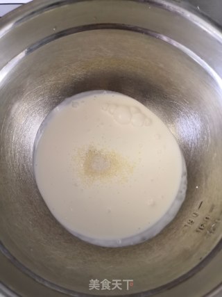 抹茶慕斯蛋糕步骤3