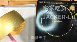 超简单蜂巢焦糖脆，口感酥脆甜蜜，微微粘牙，5分钟轻松搞定。步骤6