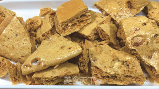 超简单蜂巢焦糖脆，口感酥脆甜蜜，微微粘牙，5分钟轻松搞定。步骤11