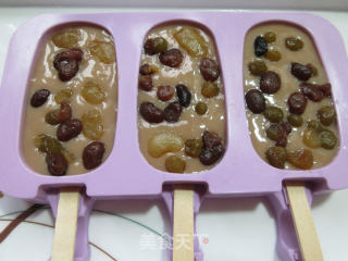 蜜豆奶茶棒冰步骤7