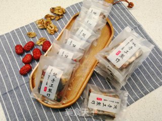 补血养颜，益智健脑～枣泥核桃芝麻糕步骤6