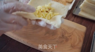 把隔壁家小朋友馋哭的香脆热狗芝士球球步骤4
