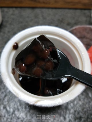 西瓜红豆椰奶杯步骤3