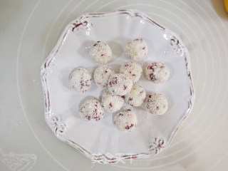 山药蔓越莓椰蓉球❗️饭后小甜点～健脾胃助消化步骤9