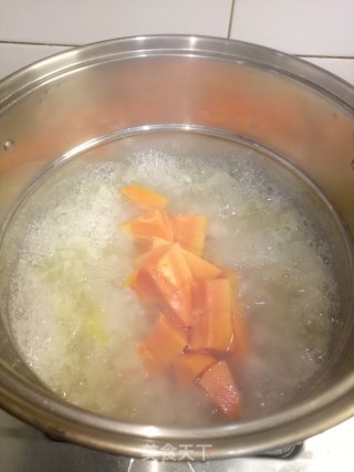 木瓜银耳牛奶步骤6