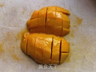 坚果芒果酸奶杯步骤5